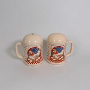 Vintage Chicken Salt & Pepper Shakers with Handle